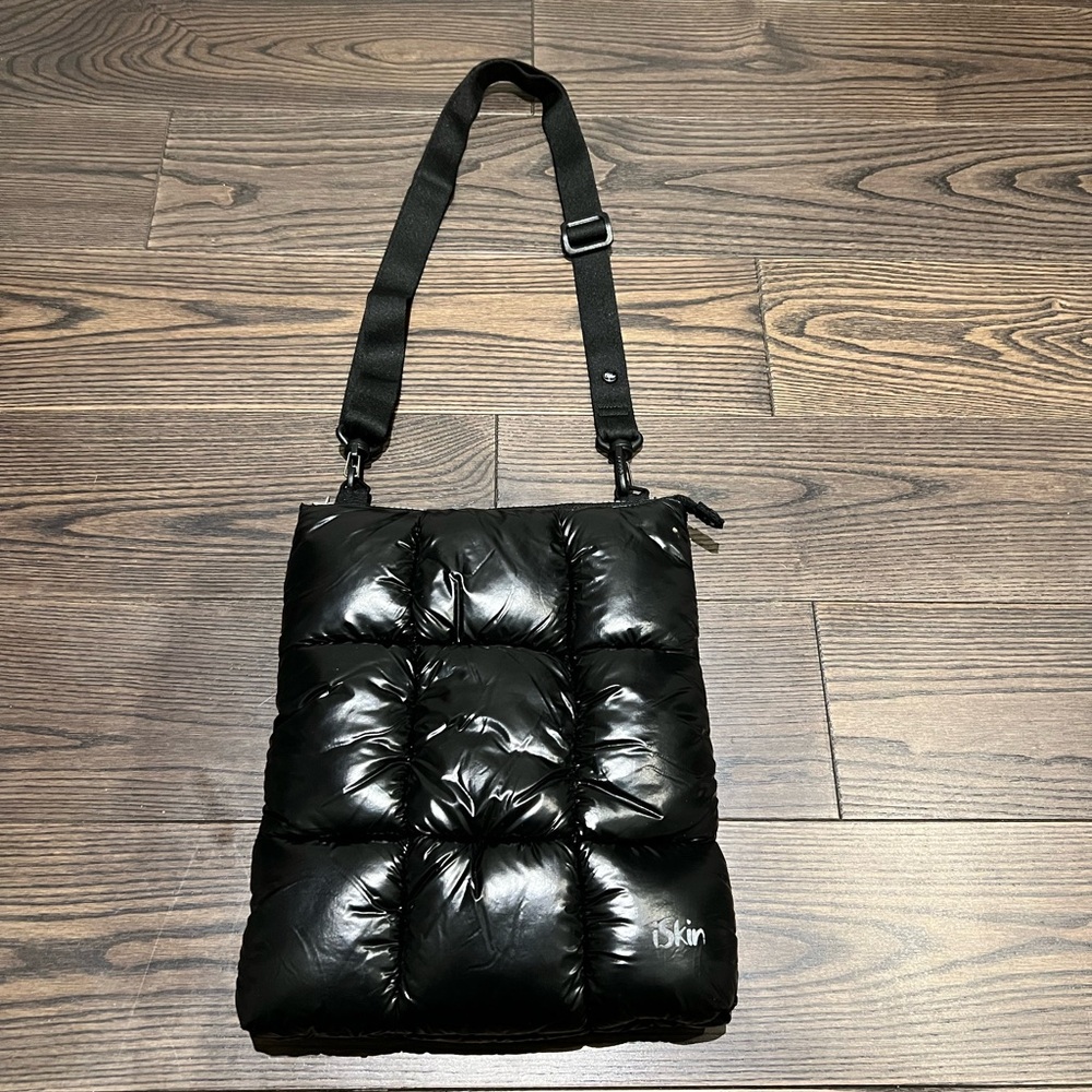 iSkin puffer crossbody bag